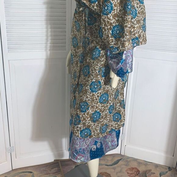 Earthbound 100% Silk Blue Floral Paisley Double Layered Sari Wrap Skirt Dress On - Picture 2 of 14